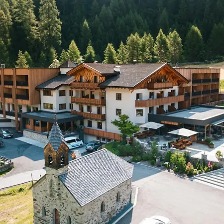 Almhotel Glieshof-3